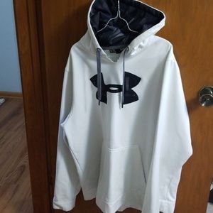 White Mens UnderArmour hoodie